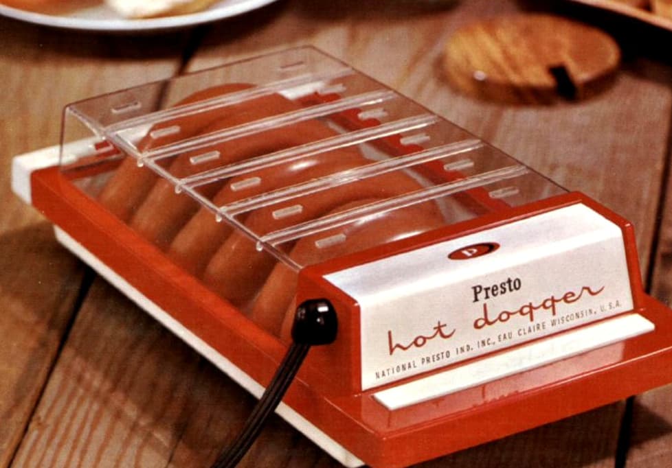 No grill? No problem. The Presto Hot Dogger offered a nice, albeit plastic-twinged and ozone-scented alternative to properly cooking your franks. 